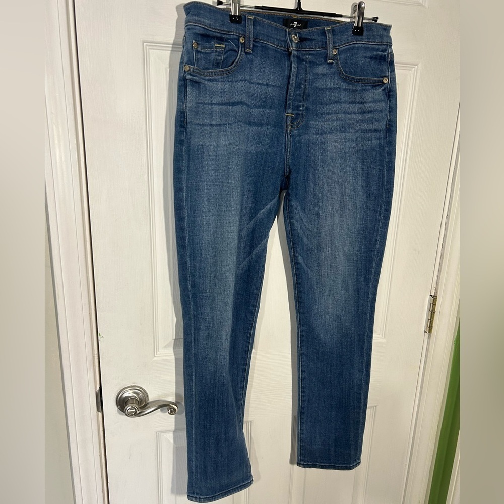 7 for all Mankind Josefina Boyfriend Buttonfly Jeans. Size 28